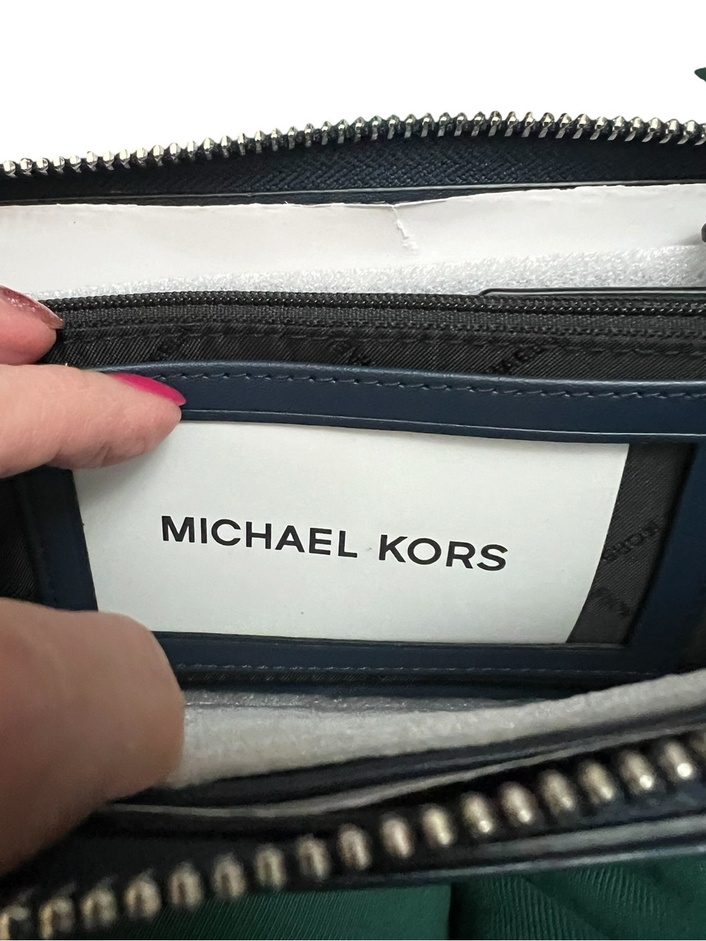 Fathers Day! Michael Kors Navy Textured MK Zip-Around Cooper wallet NWT - Picture 5 of 8